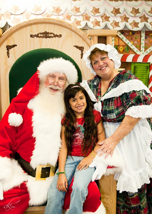 Windcrest Elementary’s Breakfast With Santa (Jim)